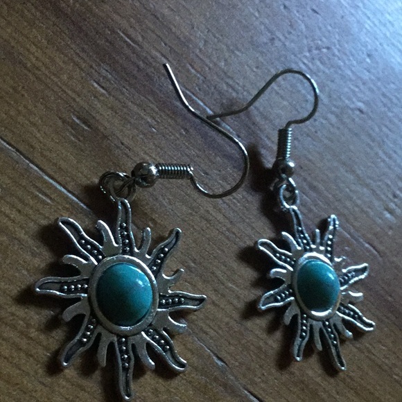 Rodeo cowgirl horse riding earrings sunshine dangle Coachella festival market - Picture 3 of 5